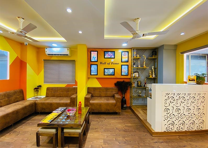 Frameboxx Indore student lounge